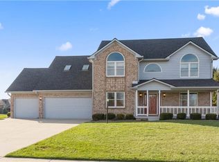 9370 Gladstone Dr, Pittsboro, IN 46167
