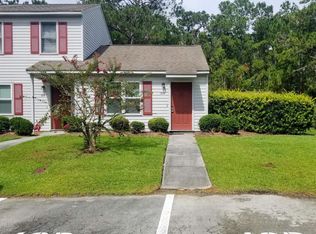 10 Portwest Townhouses APT D, Swansboro, NC 28584