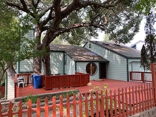 357 Lee St Photo 1