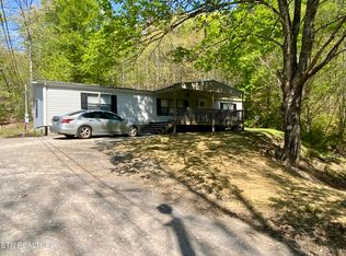185 Moccasin Hollow Ln, Clinton, TN 37716