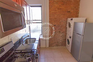 Rented by Nolita Group