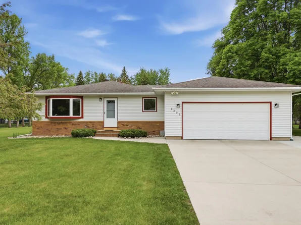 1301 60th Ave N, Moorhead, MN 56560