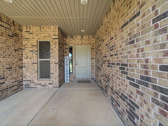 3rd image of 2709 Volney Ave