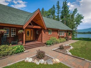 261 Ledges Dr, Sagle, ID 83860