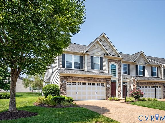 3rd image of 2811 Murano Way