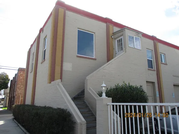 405 W D St, Lemoore, CA 93245