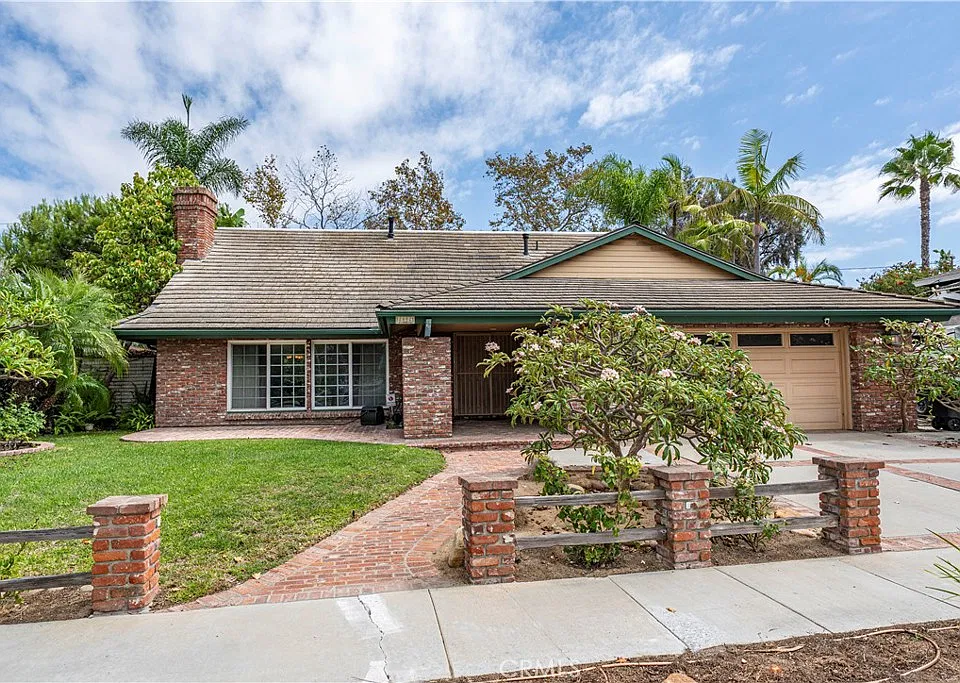 2802 Shantar Dr