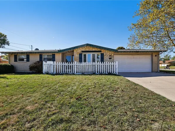 803 Albert St, Englewood, OH 45322