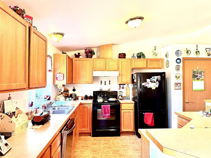 5th image of 1258 SW Sylvenus Street