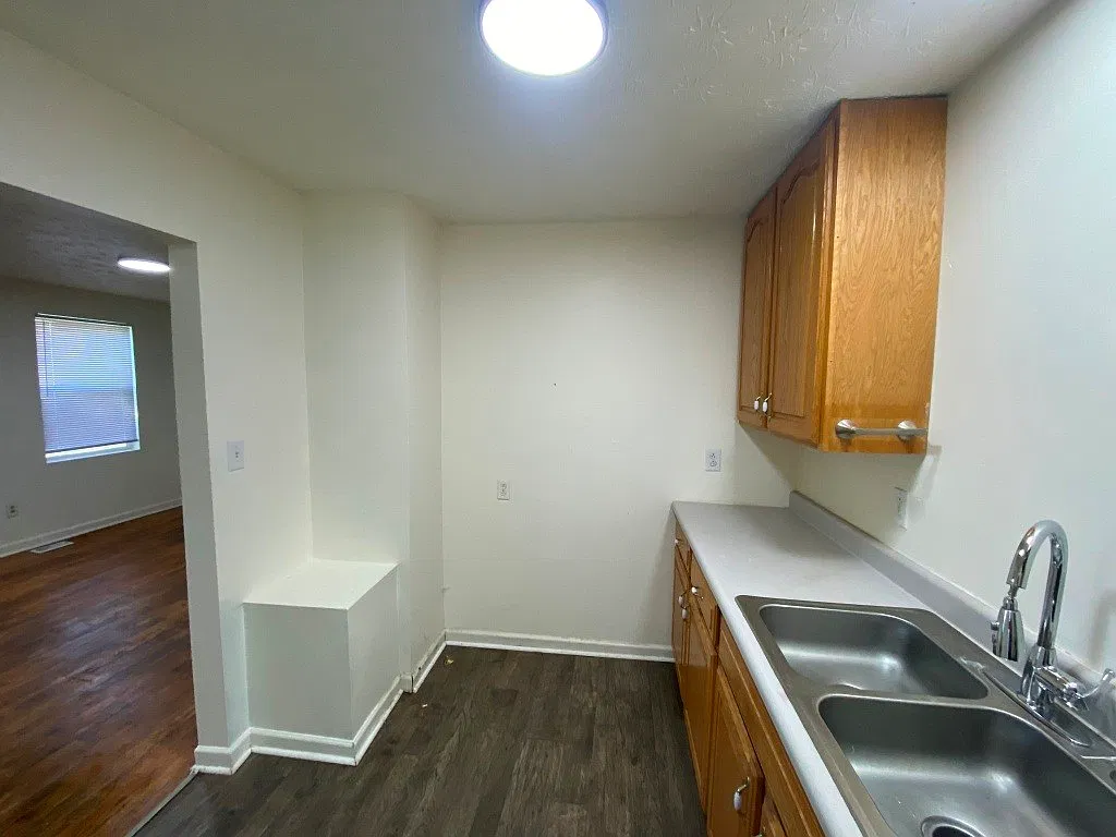 2 bed, 752 sqft, $1,450 — Photo 4