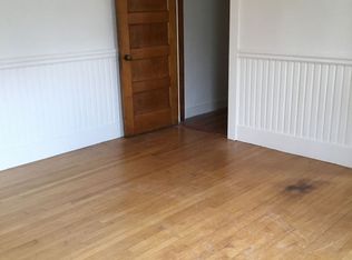 29 Pleasant St APT 4, Marblehead, MA 01945