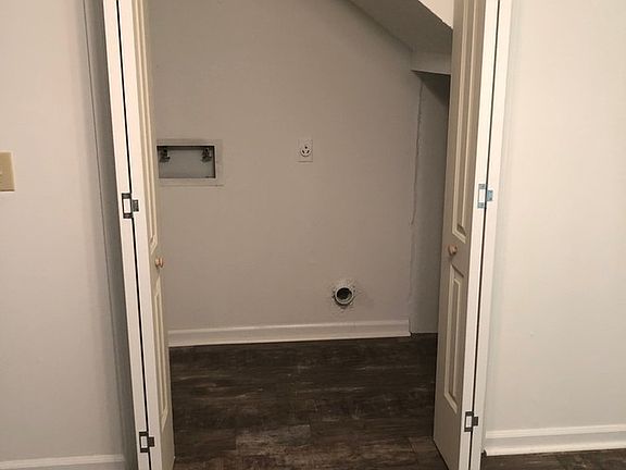 4th image of 1111 Palmer Dr