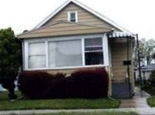 6064 S 75th Ave, Summit, IL 60501