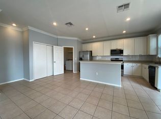 2043 Meadow Pond Way, Orlando, FL 32824