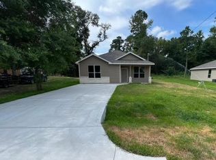 123 Town And Country Dr, Huntsville, TX 77320