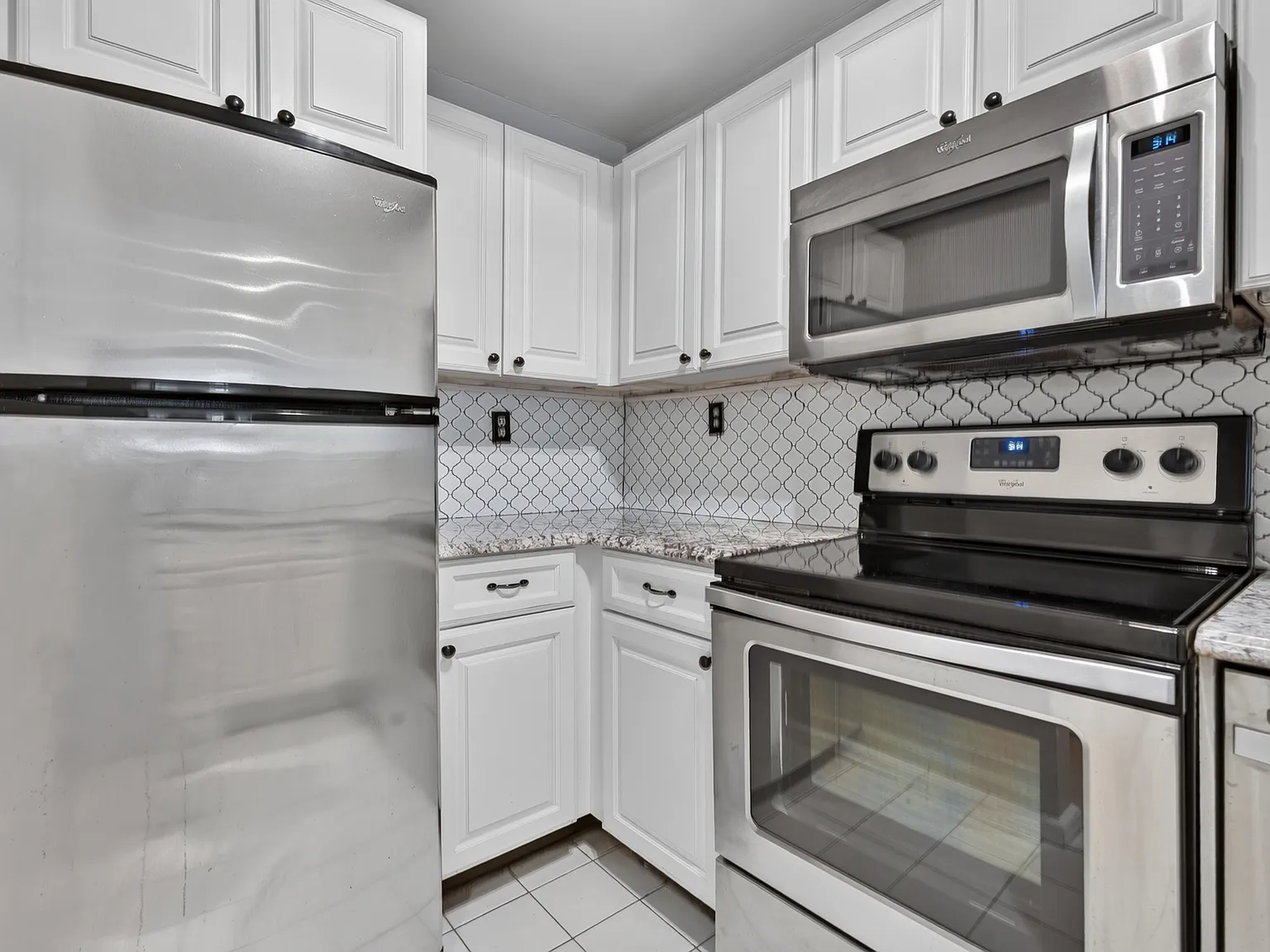 132 Jackson St — Photo 4