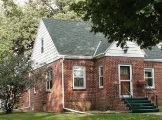 314 Geneseo St, Storm Lake, IA 50588