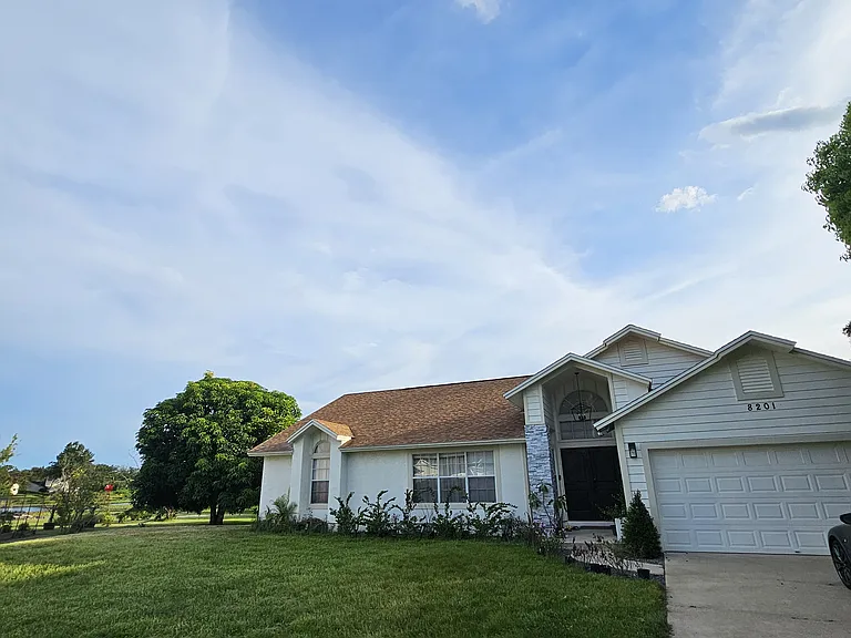 8201 Shay Lynn Ct — Photo 2