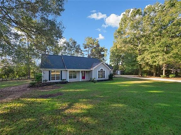 2nd image of 47398 Cardinal Dr