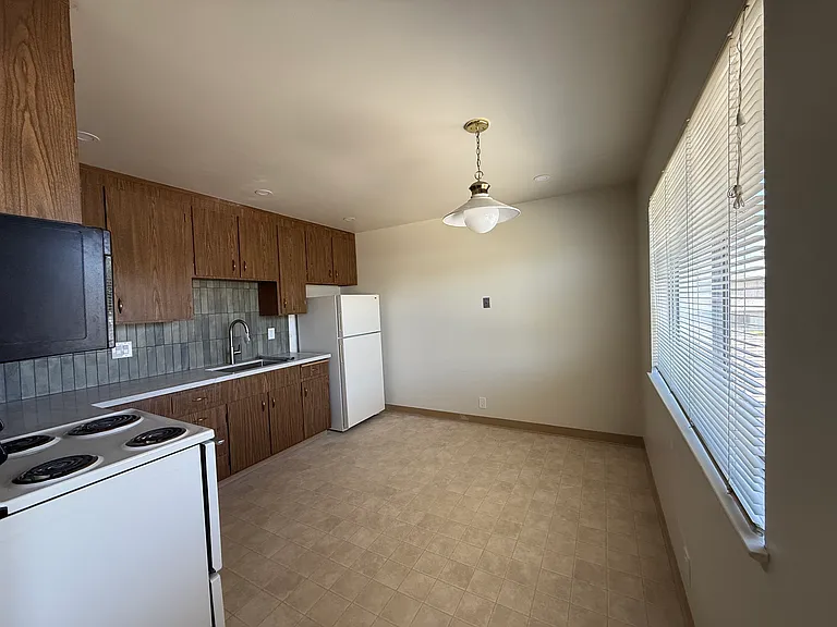 869 Bing Dr #3 — Photo 8