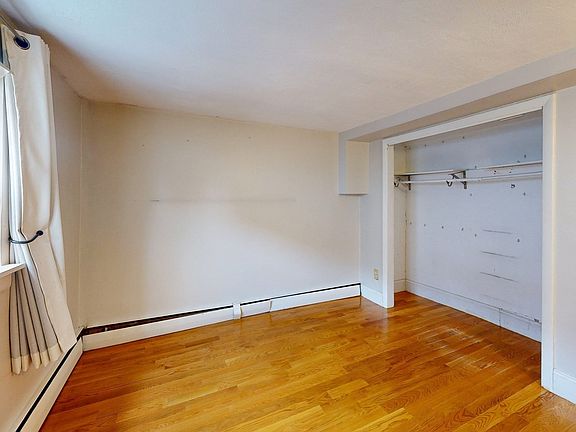 4th image of 57 Colborne Rd APT B2