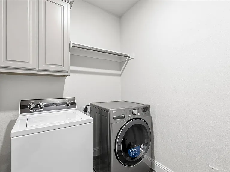 3501 Chacon Creek Trl — Photo 7