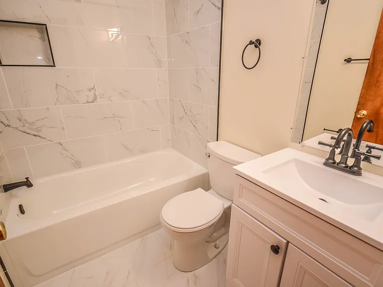 2034 Glen Ross Rd — Photo 16