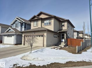 3308 18b Ave NW, Edmonton, AB T6T 0R4