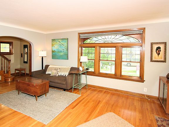 5th image of 6406 Mardel Ave