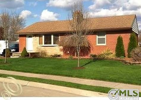 4391 Fox Ct.jpg