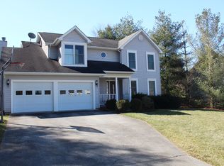 1607 Westover Dr, Blacksburg, VA 24060