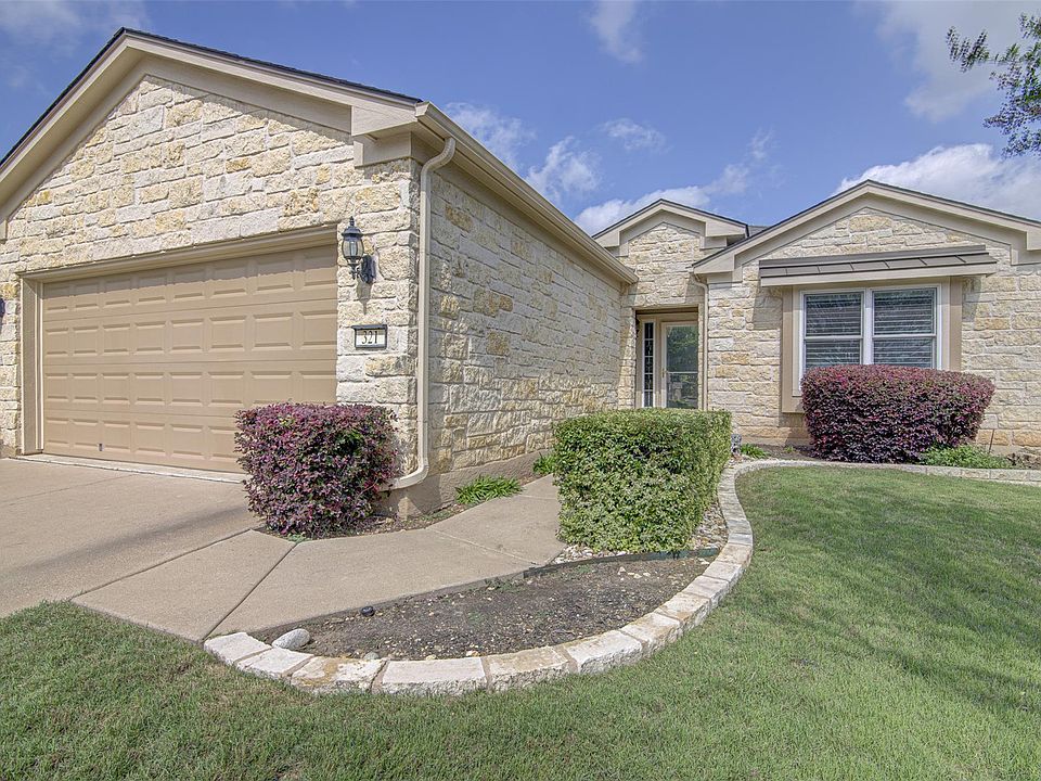 1st image of 321 Cooper Lake Dr