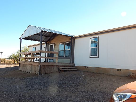 2nd image of 82014 E Powerline Dr