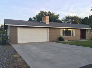 905 W Angus Ave, Hermiston, OR 97838