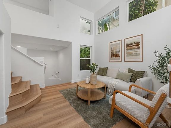 5th image of 12678 Carmel Country Rd Unit 27