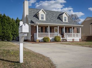 2118 Saponi Village Ct, Winston Salem, NC 27127