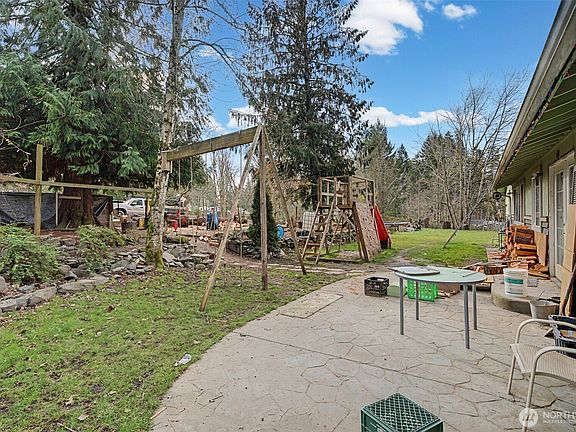 4th image of 10514 365th Street Ct E