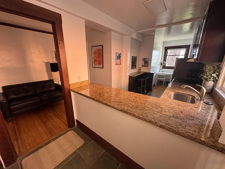 1677 Arch St #3 — Photo 21