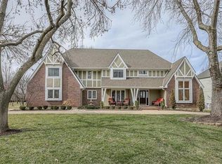 12504 Sagamore Rd, Leawood, KS 66209