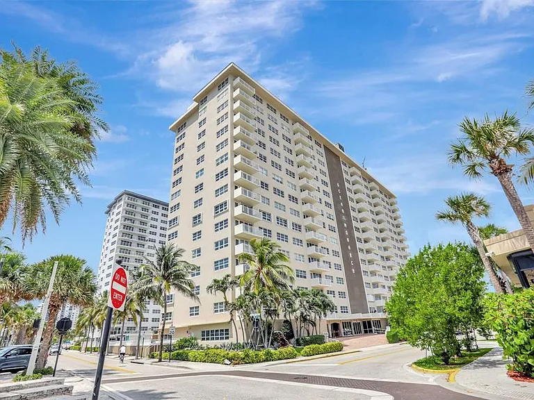 133 N Pompano Beach Blvd #108 — Photo 5