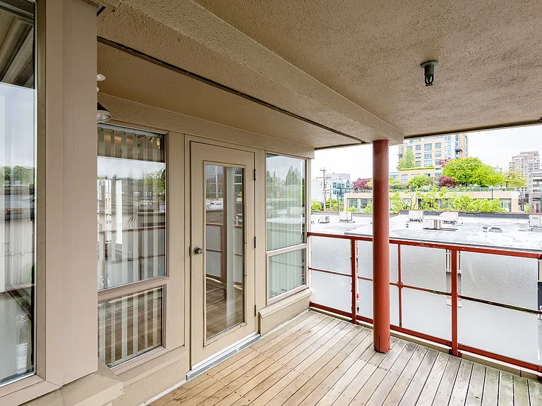 1850 W 8th Ave #205 — Photo 9