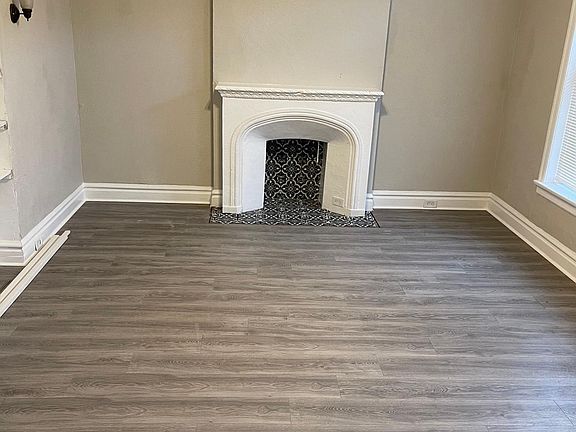 2nd image of 2624 California Ave Floor 1
