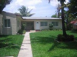 1st image of 1269 NE 127th St