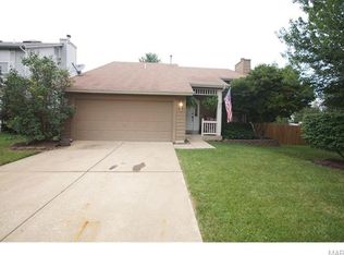 126 Aspencade Cir, Saint Peters, MO