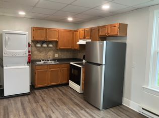 10 N 5th St FL 1, Mifflinburg, PA 17844