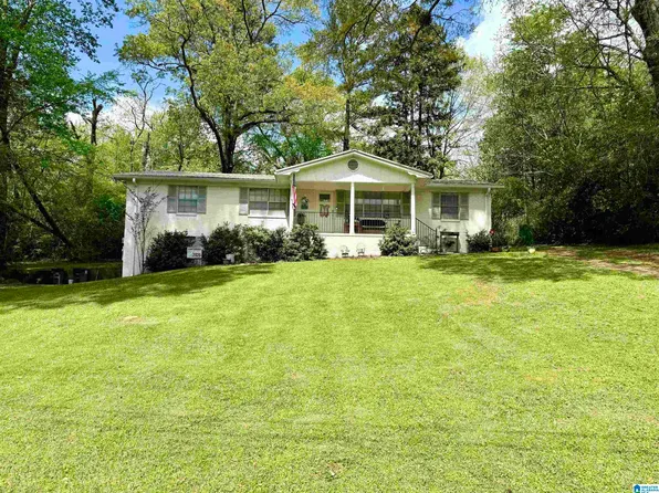 1195 Forest Dr, Gardendale, AL 35071