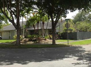 11530 SW 128th Ct, Miami, FL 33186