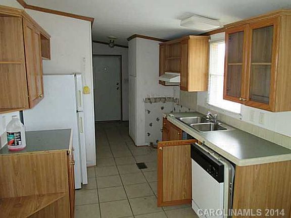 2nd image of 1254 Rachel Ln