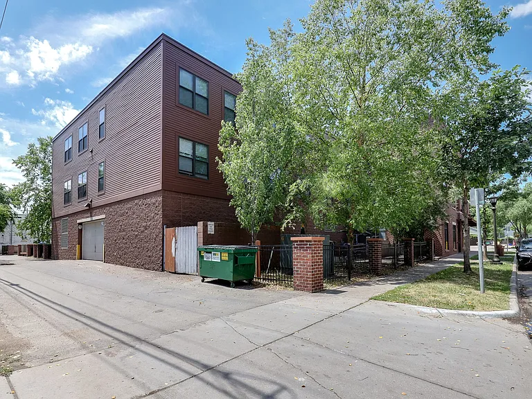 Winnipeg Apartments — Photo 31
