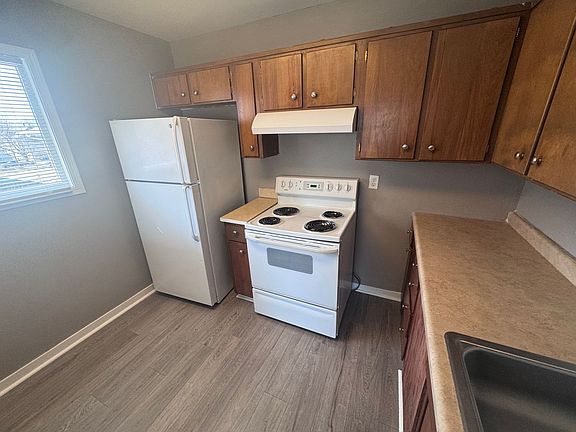 4th image of 1212 E St #6